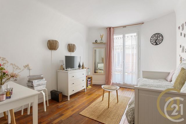 Appartement F1 à vendre PARIS